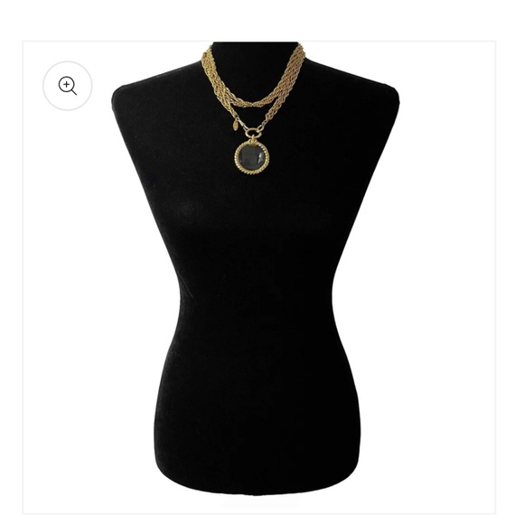 Chanel Magnifying Glass Pendant Necklace with double chain. 24kt gold plated - Picture 5 of 10